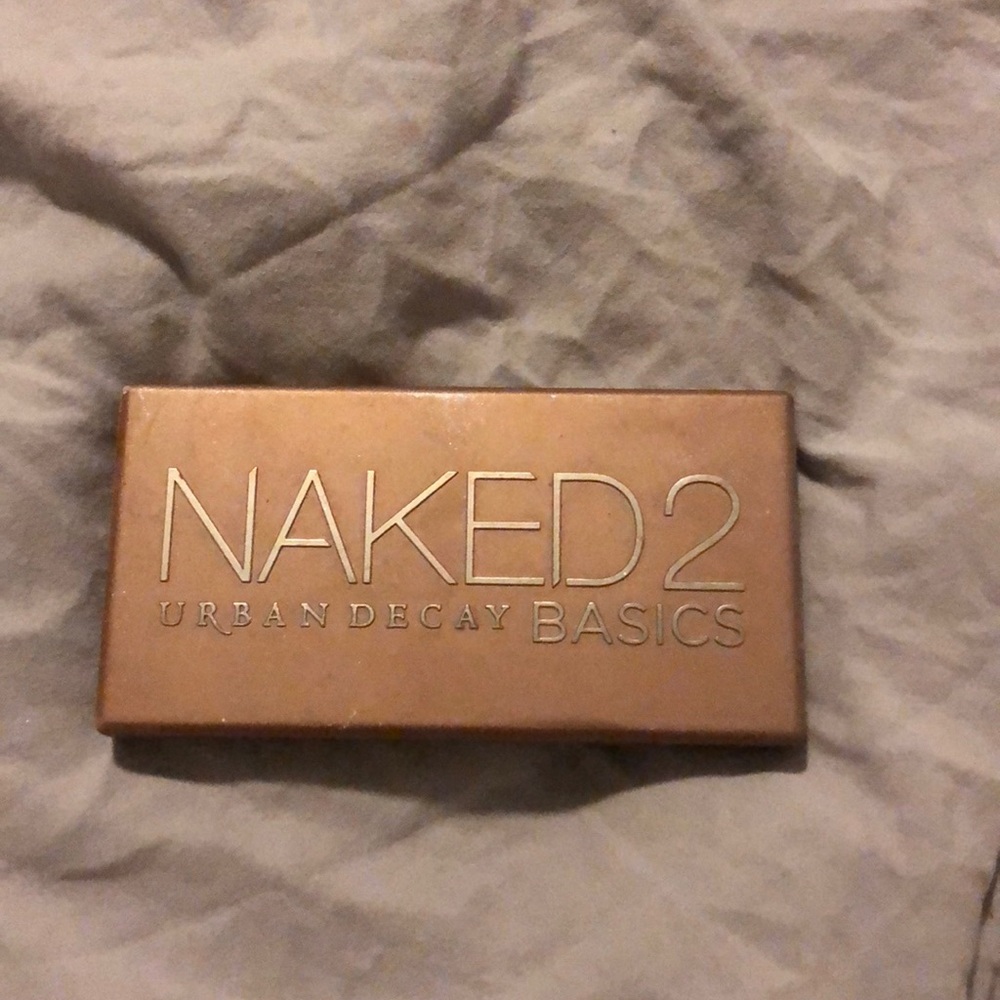 Urban decay naked 2 basics palette